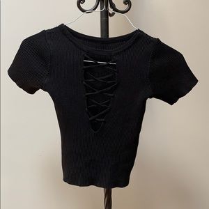 Black ribbed shirt